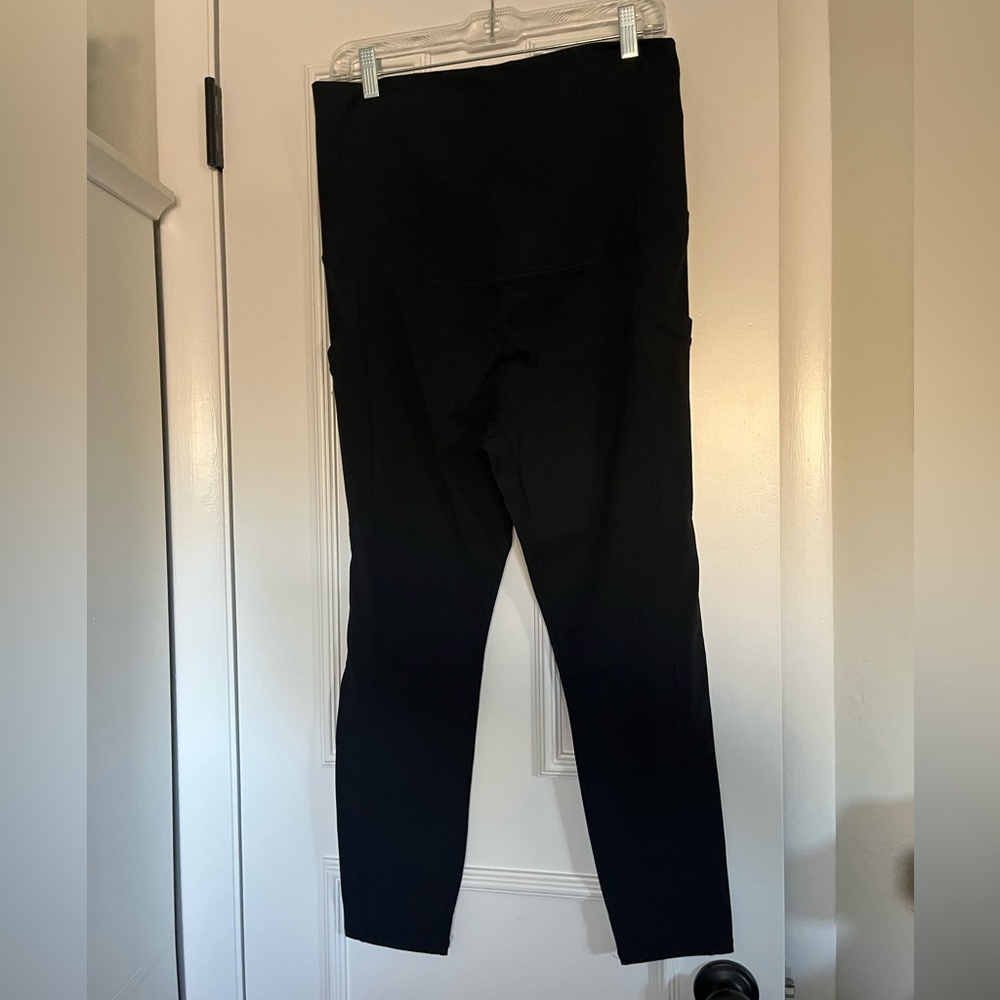 NWT Fabletics Maternity Leggings